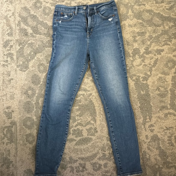 Old Navy True Skinny Jeans Size 27/4 - Picture 1 of 2